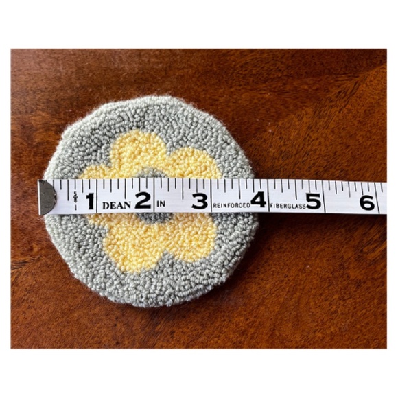 Flower Design Mug Rug. Coaster. - Picture 2 of 2